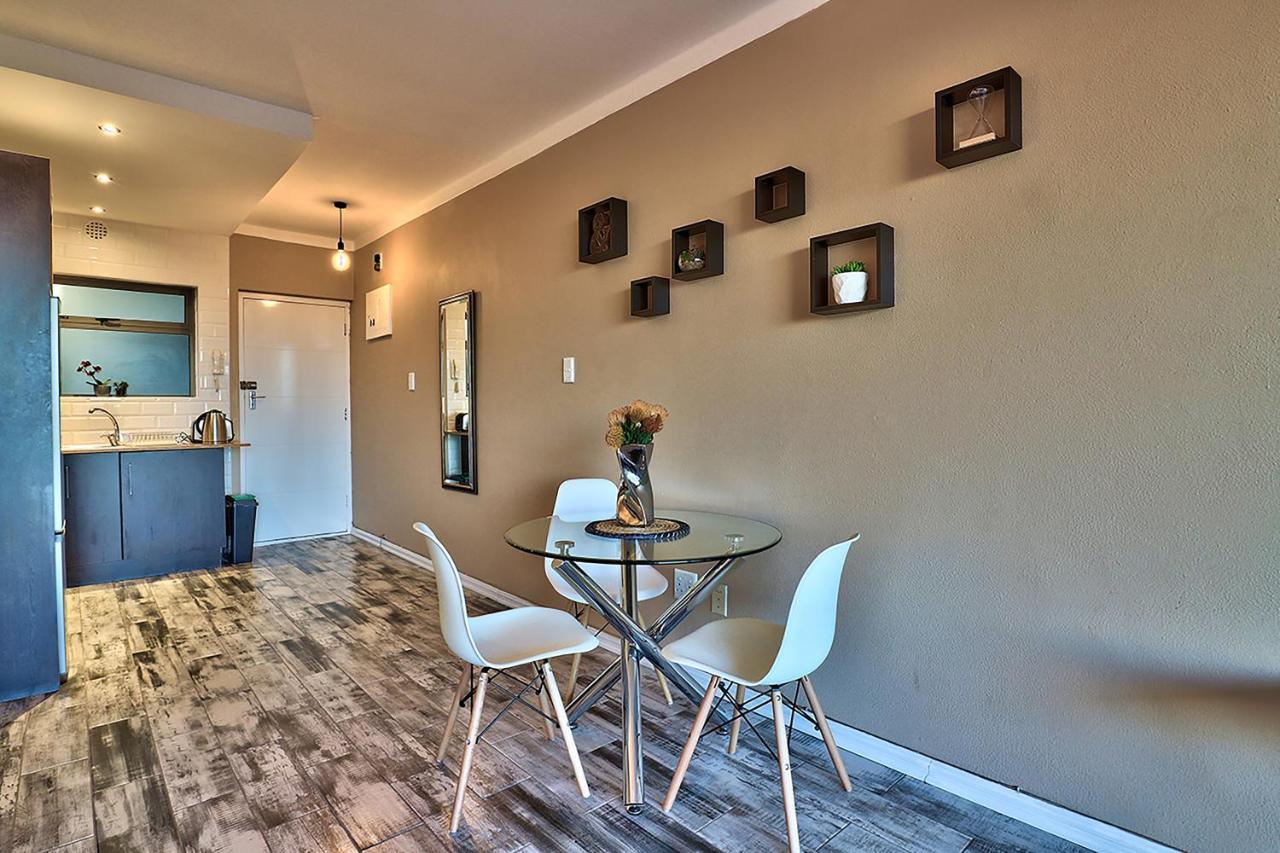 Afribode Mainhill Apartments 开普敦 外观 照片